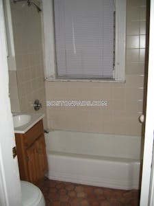 Allston 1 Bed 1 Bath BOSTON Boston - $2,200 No Fee