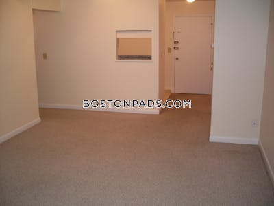 Cambridge Apartment for rent 1 Bedroom 1 Bath  Mt. Auburn/brattle/ Fresh Pond - $2,250 No Fee