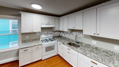 Dorchester 3 Bed 1 Bath BOSTON Boston - $2,795 No Fee