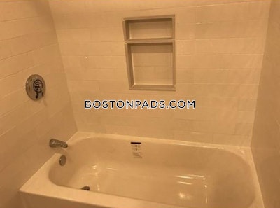 Roxbury 3 Bed 1 Bath BOSTON Boston - $3,410 No Fee