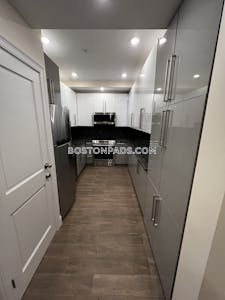 Brookline 3 Beds 2 Baths  Washington Square - $4,300 No Fee