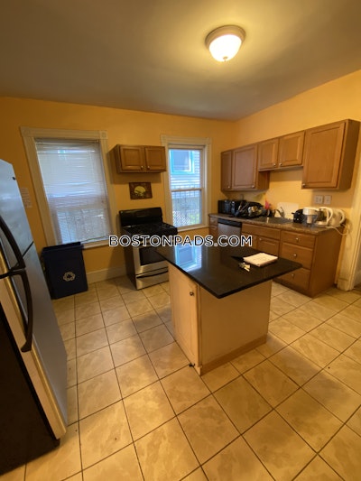 Mission Hill 3 Beds 1 Bath Boston - $3,800 50% Fee