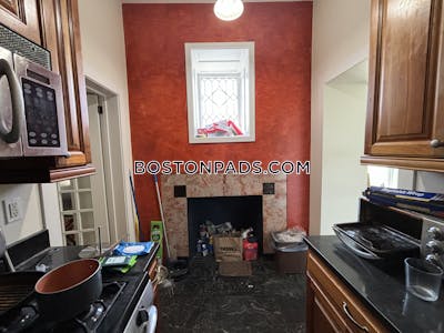 Back Bay 2 Beds 2 Baths Boston - $4,500 50% Fee