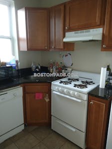 Allston 1.5 Beds 1 Bath Boston - $2,800 No Fee