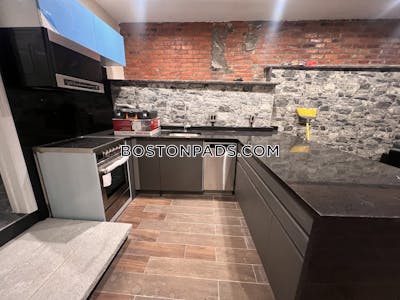 Allston 1 Bed 1 Bath Boston - $2,900 No Fee