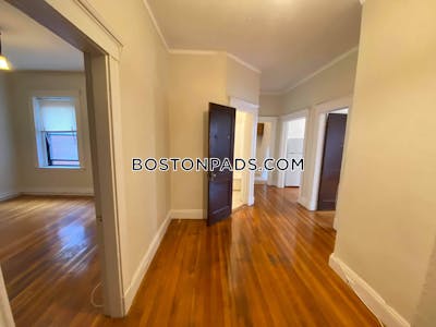 Malden 2 Bed 1 Bath MALDEN $2,375 - $2,350 No Fee