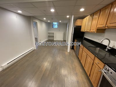 Fenway/kenmore 2 Bed 1 Bath BOSTON Boston - $3,495 No Fee