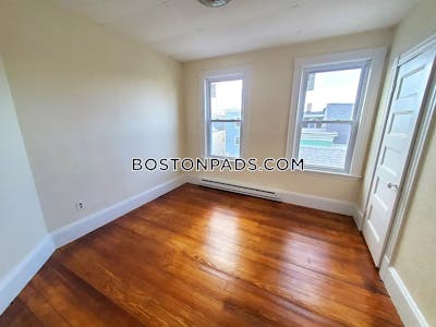 Cambridge 3 Bed 1 Bath CAMBRIDGE- EAST CAMBRIDGE $3,600  Inman Square - $3,900 No Fee