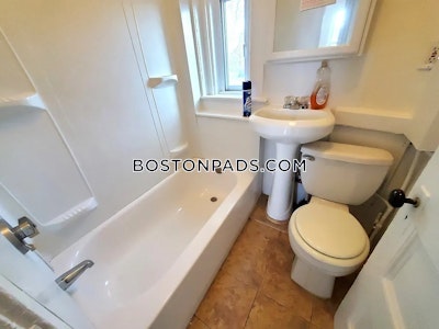 Cambridge 3 Beds Cambridge  Inman Square - $3,900 No Fee
