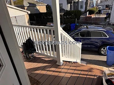 Malden 2 Bed 1 Bath MALDEN $2,500 - $2,800 No Fee