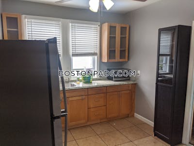 Cambridge Lovely 3BD/1BA North Cambridge Apartment  North Cambridge - $3,600 No Fee