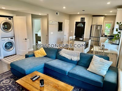 Fort Hill 3 Beds 2 Baths Boston - $4,600 No Fee