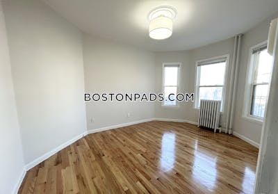 Dorchester 4 Bed 2 Bath BOSTON Boston - $3,575 No Fee