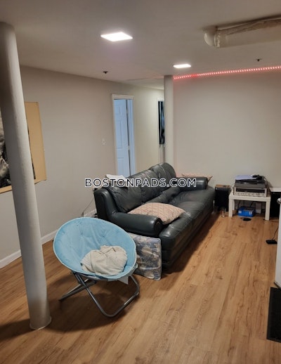 Northeastern/symphony 4 Beds 2 Baths Boston - $6,000 No Fee