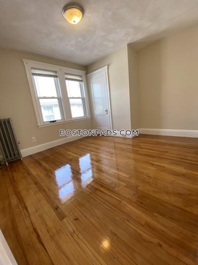 Somerville 4 Bed 1 Bath SOMERVILLE- WEST SOMERVILLE/ TEELE SQUARE $3,800  West Somerville/ Teele Square - $4,400 No Fee
