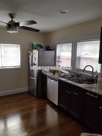 Medford 3 Bed 1 Bath MEDFORD  Tufts - $4,050