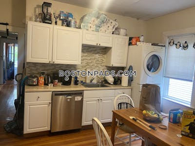 Medford 4 Beds 1 Bath  Tufts - $4,400 No Fee