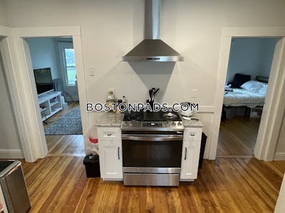 Medford 4 Beds 1 Bath  Tufts - $5,600 No Fee