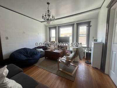 Somerville 4 Beds 1 Bath  Tufts - $4,200 No Fee