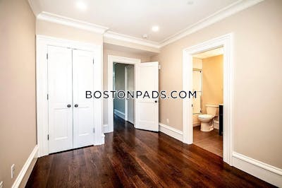 Brookline 4 Bed 2 Bath BROOKLINE- COOLIDGE CORNER $5,200 Coolidge Corner - $5,500 No Fee