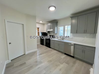 Somerville 4 Beds Tufts  Tufts - $4,200 No Fee