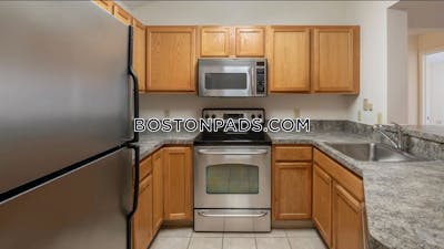 Quincy 2 Beds 2 Baths  West Quincy - $3,360