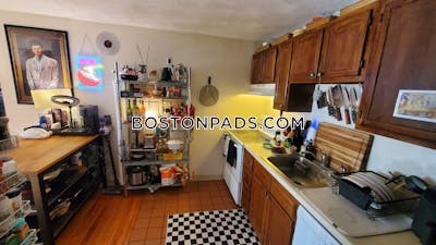 Allston 2 Beds 1 Bath Boston - $2,720 No Fee