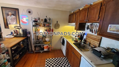 Allston 2 Beds 1 Bath Boston - $2,720 No Fee