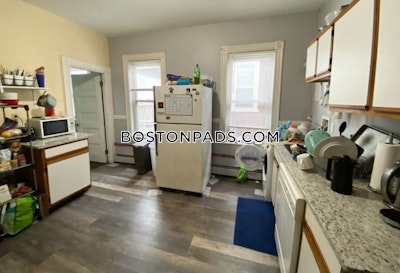 Mission Hill 5 Beds 2 Baths Boston - $8,500 No Fee