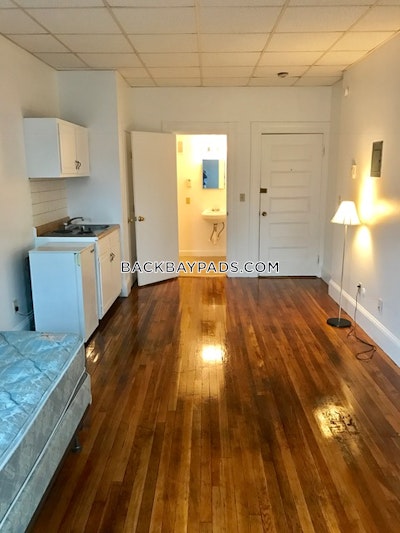 Back Bay Studio  1 Bath BOSTON Boston - $2,195 No Fee