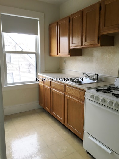 Somerville Apartment for rent 1 Bedroom 1 Bath  Winter Hill - $2,300 No Fee