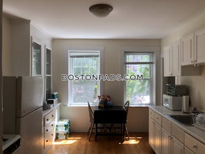 Cambridge 2 Bed, 1 Bath Unit  East Cambridge - $3,450 No Fee