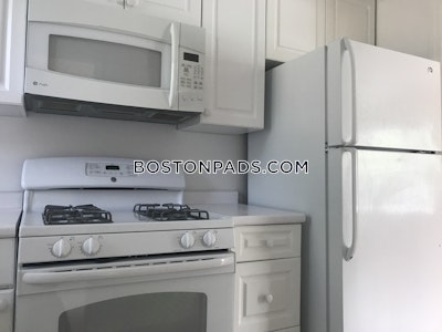 Brookline Apartment for rent 1 Bedroom 1.5 Baths  Chestnut Hill - $3,240 No Fee