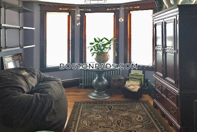 Salem Apartment for rent 1 Bedroom 1 Bath - $2,100 No Fee