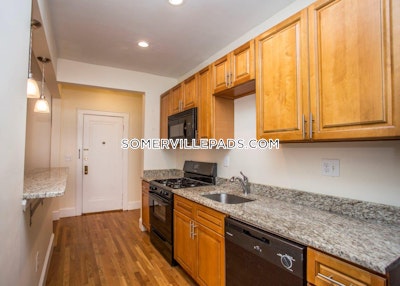 Somerville Studio 1 Bath  Winter Hill - $2,250 No Fee