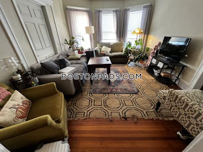 Somerville Apartment for rent 3 Bedrooms 1 Bath  Tufts - $3,200 No Fee