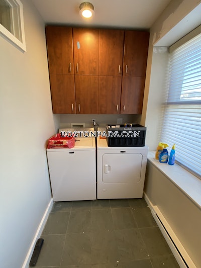 Cambridge Apartment for rent 3 Bedrooms 2 Baths  Central Square/cambridgeport - $6,000 No Fee