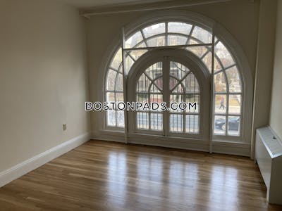 Cambridge Apartment for rent 2 Bedrooms 1 Bath  Harvard Square - $3,595 No Fee