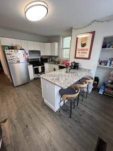 East Boston 3 Beds 1 Bath Boston - $2,995 No Fee