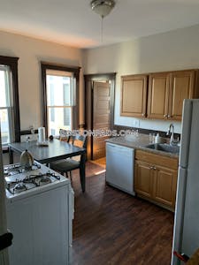 Cambridge 3 Beds 1 Bath Central Square/cambridgeport - $3,600 No Fee