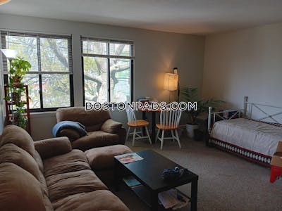 Cambridge 3 Beds 2 Baths  Porter Square - $3,700 No Fee