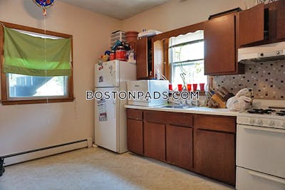 Waltham Apartment for rent 1 Bedroom 1 Bath - $2,100 No Fee