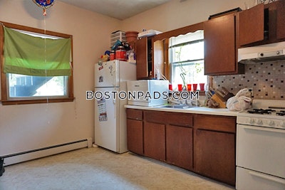 Waltham Apartment for rent 1 Bedroom 1 Bath - $2,100 No Fee