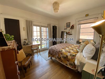 Brighton 4 Beds 1 Bath Boston - $4,000 50% Fee