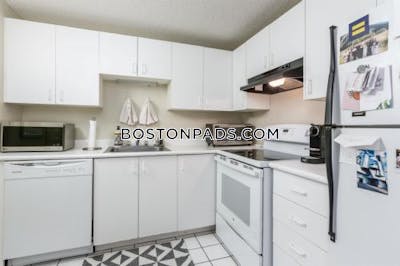 Cambridge Apartment for rent 3 Bedrooms 2 Baths  Central Square/cambridgeport - $4,725 No Fee