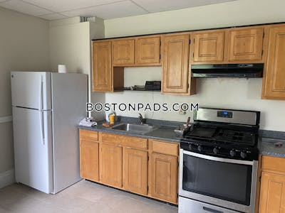 Cambridge Apartment for rent 3 Bedrooms 1 Bath  Central Square/cambridgeport - $3,700