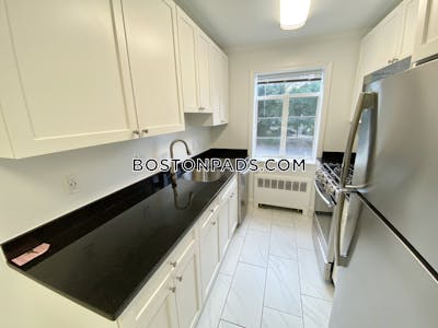 Brookline Apartment for rent 1 Bedroom 1 Bath  Coolidge Corner - $3,095 No Fee
