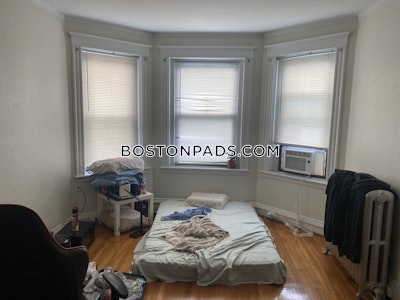Malden Studio 1 Bath - $1,750 No Fee
