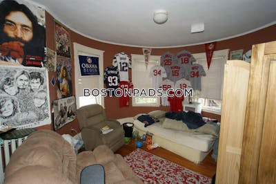 Brighton 3 Beds 1 Bath Boston - $3,500