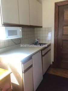 Allston Apartment for rent Studio 1 Bath Boston - $1,900 No Fee